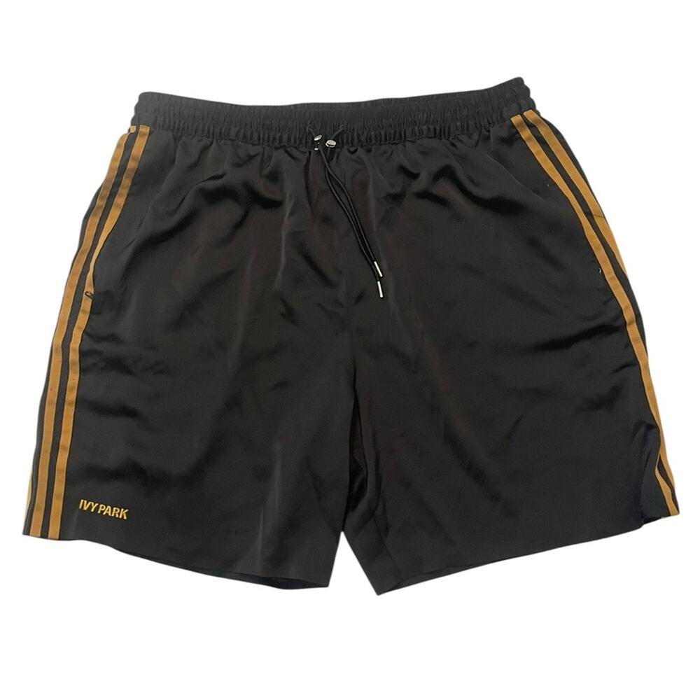 Adidas Black and Gold Athletic Shorts Lightweight Performance Size:M